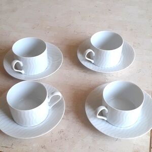 Dinnerware- fine china..set of 4.. MIKASA seascape L5401..cups & saucers.new